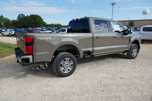 New 2026 Ford F250 Lariat image 4