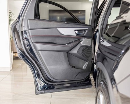 Used 2025 Acura MDX A-Spec image 38