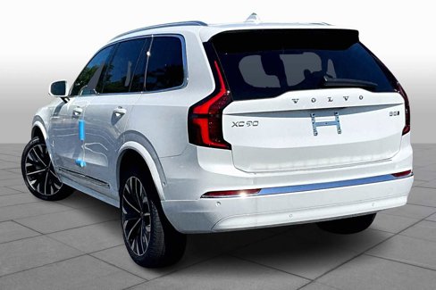 New 2026 Volvo XC90 B5 Plus image 3