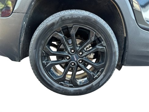 Used 2021 GMC Terrain SLE w/ Driver Convenience Package image 16