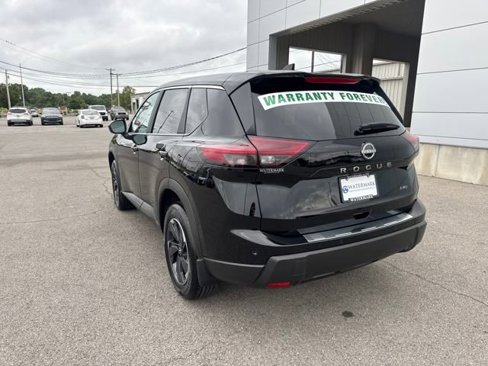 New 2026 Nissan Rogue SV image 3