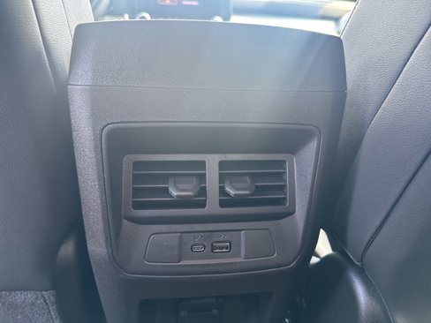 New 2025 Chevrolet Colorado LT w/ LT Convenience Package image 26