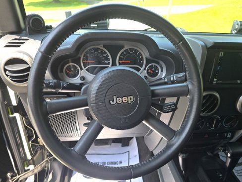 Used 2010 Jeep Wrangler Sport image 18