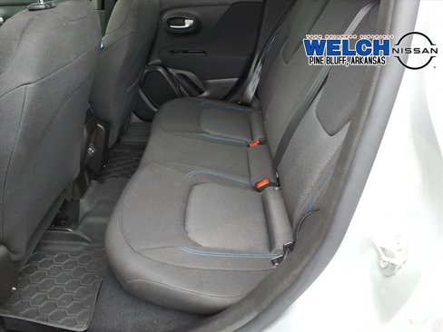 Used 2021 Jeep Renegade Latitude image 6
