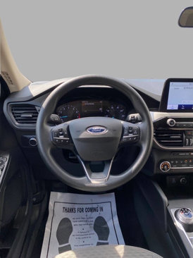 Used 2020 Ford Escape SE image 26