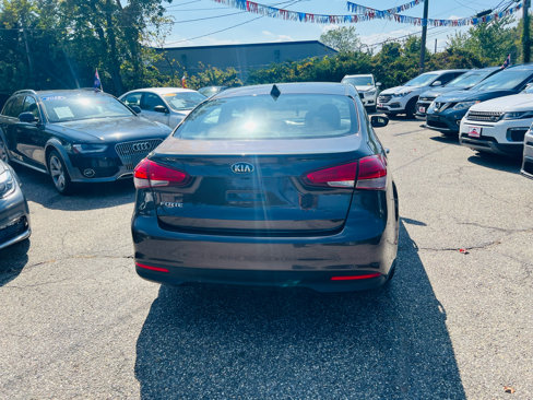 Used 2018 Kia Forte LX w/ LX Popular Package image 5