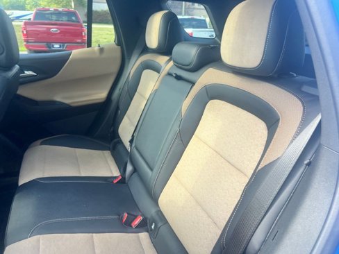 Used 2025 Chevrolet Equinox ACTIV w/ Safety and Technology Package image 25