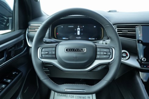 Used 2024 Jeep Wagoneer Series II image 42