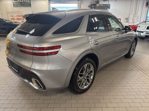 Used 2025 Genesis GV70 2.5T image 8