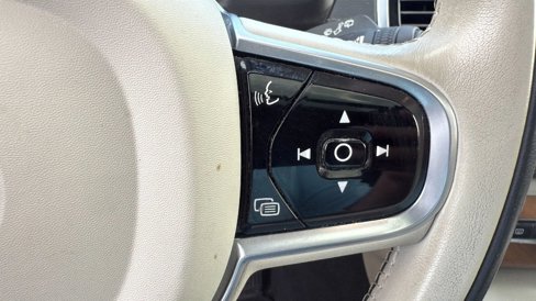 Used 2020 Volvo XC90 T6 Inscription w/ Protection Package image 22