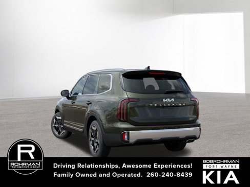 New 2025 Kia Telluride EX image 4