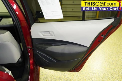 Used 2025 Toyota Corolla LE image 22