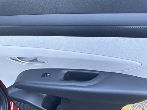 New 2025 Hyundai Tucson SEL image 16