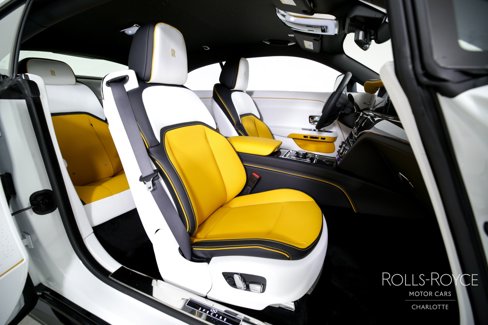 New 2025 Rolls-Royce Spectre Black Badge image 25