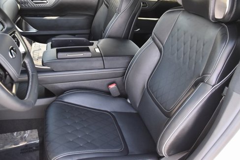 New 2026 INFINITI QX80 Autograph w/ Premium Cargo Package image 13