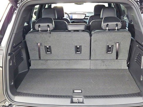 New 2025 Buick Enclave Sport Touring w/ Super Cruise Package image 26