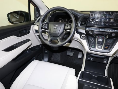 New 2026 Honda Odyssey EX-L image 7