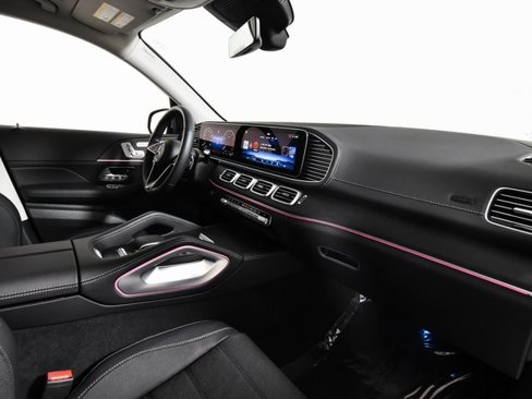 Certified 2024 Mercedes-Benz GLS 450 4MATIC image 31