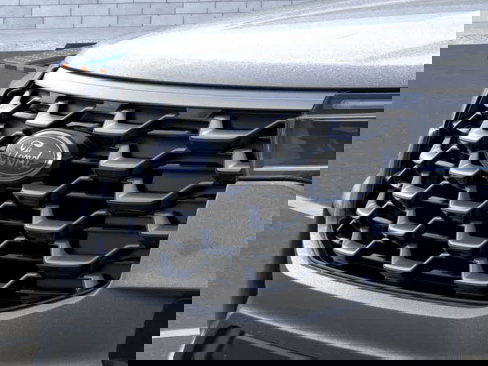 New 2025 Ford Explorer Platinum image 17