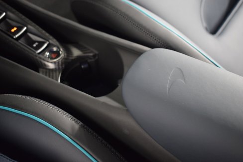 New 2025 McLaren Artura Spider image 31