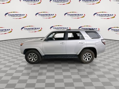 Used 2024 Toyota 4Runner TRD Off-Road image 5