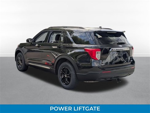 Certified 2023 Ford Explorer XLT image 6