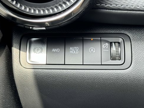 New 2026 Chevrolet Equinox LT w/ LPO, Floor Liner Package image 25