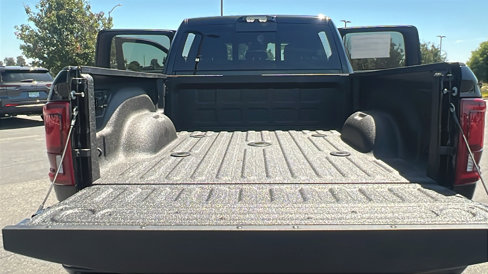 New 2025 RAM 2500 Limited image 13