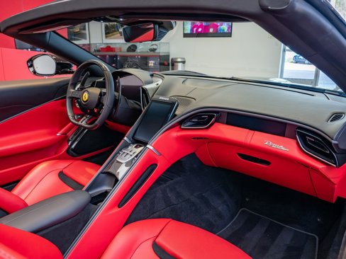 Used 2024 Ferrari Roma Spider image 19