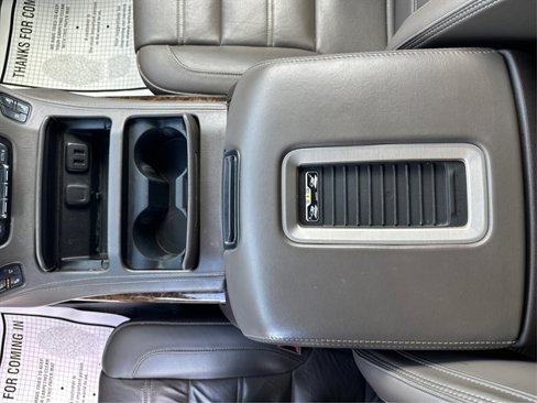 Used 2016 GMC Yukon XL Denali w/ Open Road Package image 23