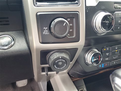 Used 2020 Ford F150 Lariat w/ Equipment Group 502A Luxury image 23