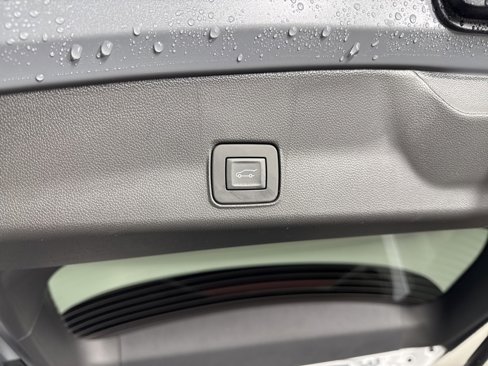 New 2025 Chevrolet TrailBlazer ACTIV w/ Convenience Package image 35