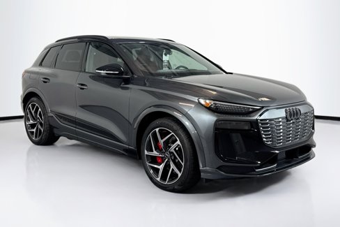 New 2025 Audi SQ6 e-tron Premium Plus image 3
