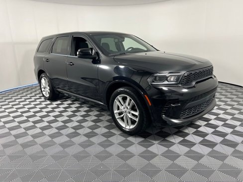 Used 2023 Dodge Durango GT image 2