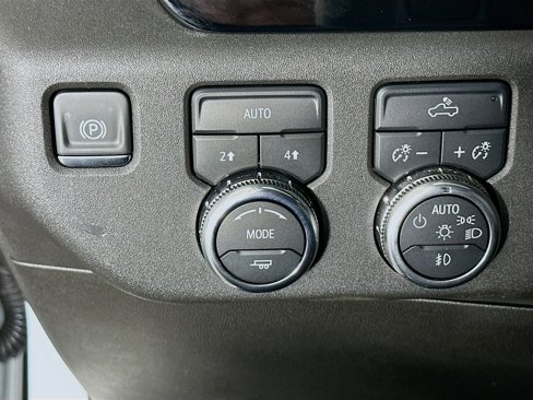 Used 2024 GMC Sierra 1500 Elevation image 16