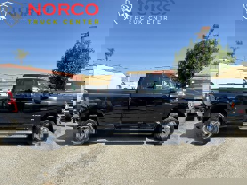 Used 2024 RAM 3500 Big Horn image 1