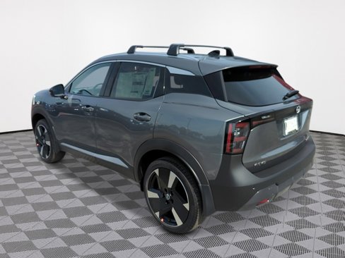 New 2026 Nissan Kicks SR image 4