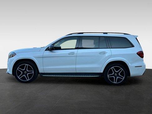 Used 2018 Mercedes-Benz GLS 550 4MATIC w/ Driver Assistance Package image 4