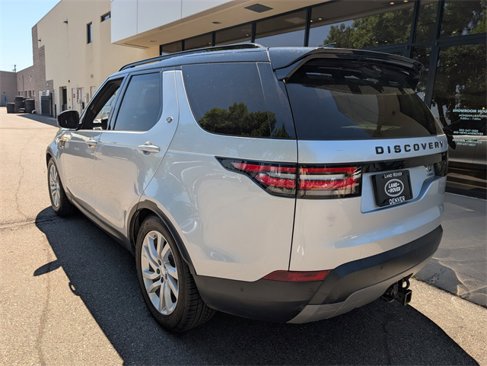 Used 2020 Land Rover Discovery HSE image 5
