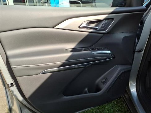 New 2026 Chevrolet Traverse LT image 7