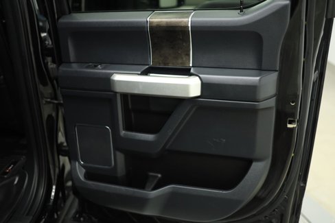 Used 2022 Ford F350 Lariat w/ Tremor Off-Road Package image 46