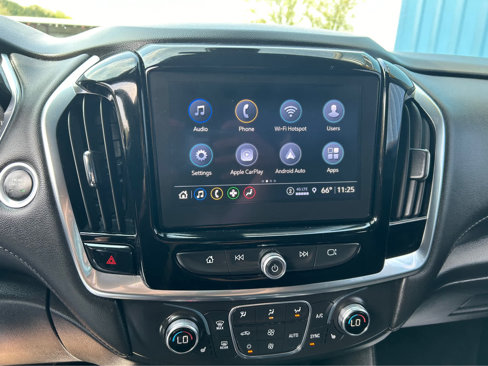 Used 2022 Chevrolet Traverse LT image 20