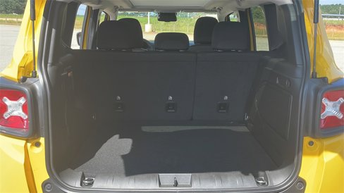 New 2023 Jeep Renegade Trailhawk w/ Sun/Sound Group image 5