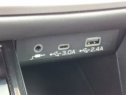 Certified 2025 Subaru Outback Premium w/ Popular Package #1A image 22