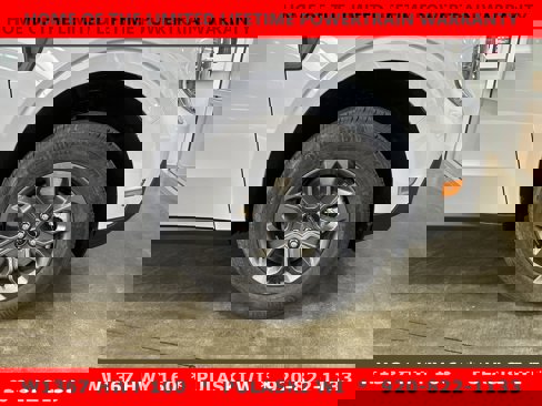 New 2025 Ford Maverick XLT w/ XLT Luxury Package image 2