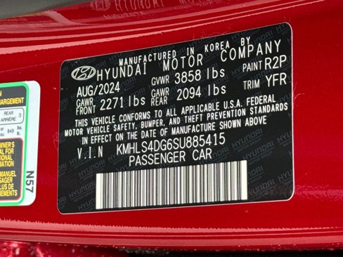 Certified 2025 Hyundai Elantra SEL image 37