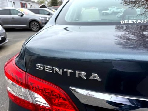 Used 2015 Nissan Sentra SL w/ SL Premium Package image 32