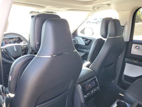 New 2025 Lincoln Aviator Reserve w/ Equipment Group 201A image 25