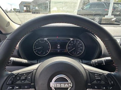 Used 2024 Nissan Sentra SR image 18
