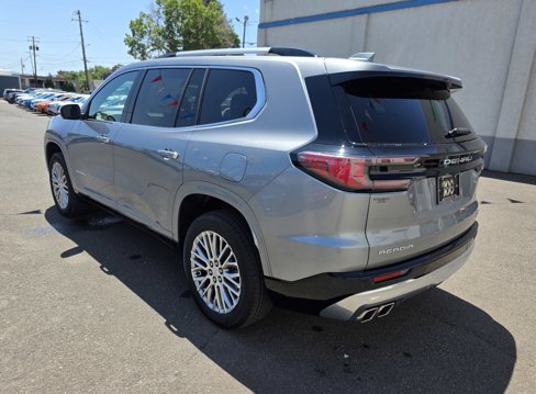 New 2025 GMC Acadia Denali w/ LPO, Floor Liner Package image 6
